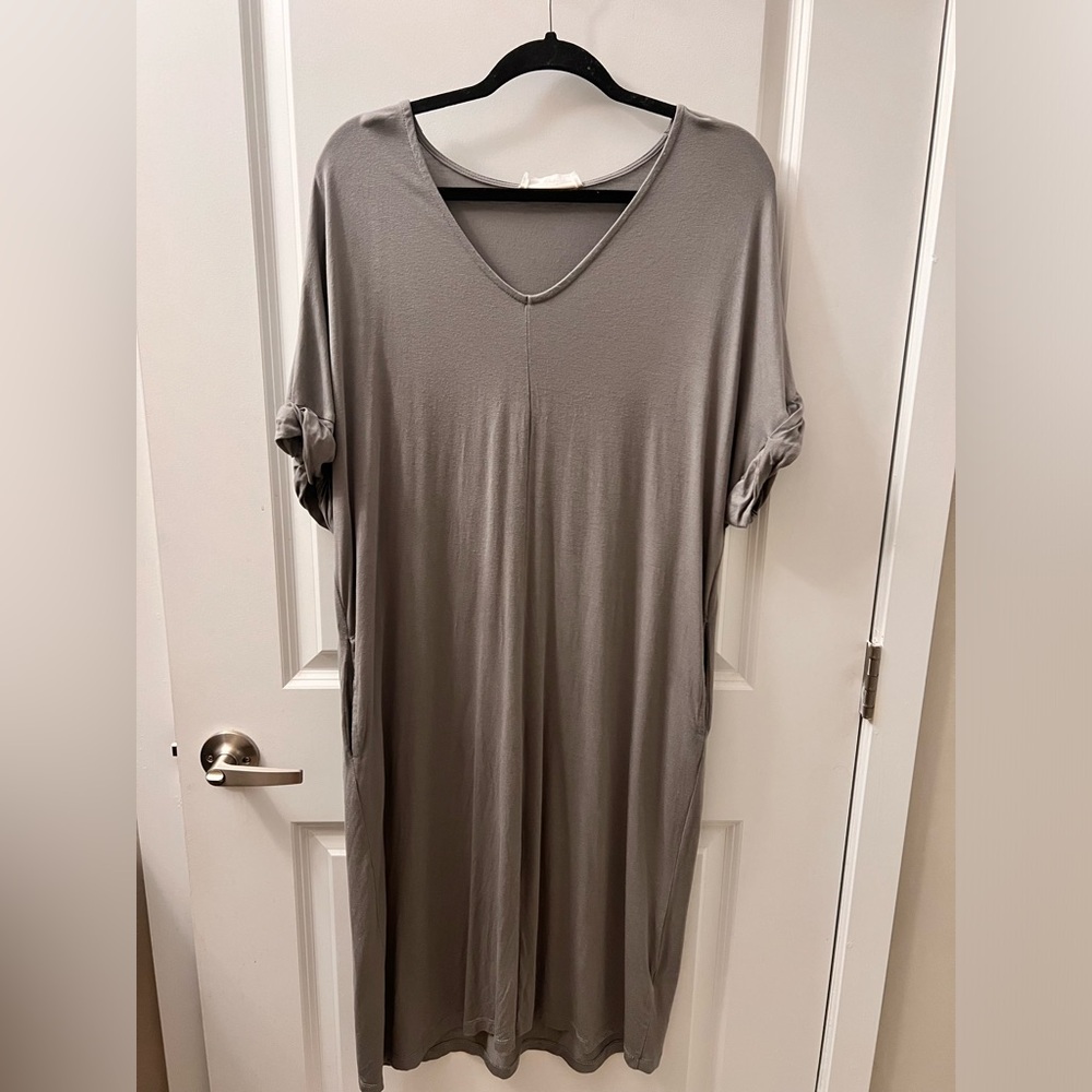 Elegant Gray Midi Dress